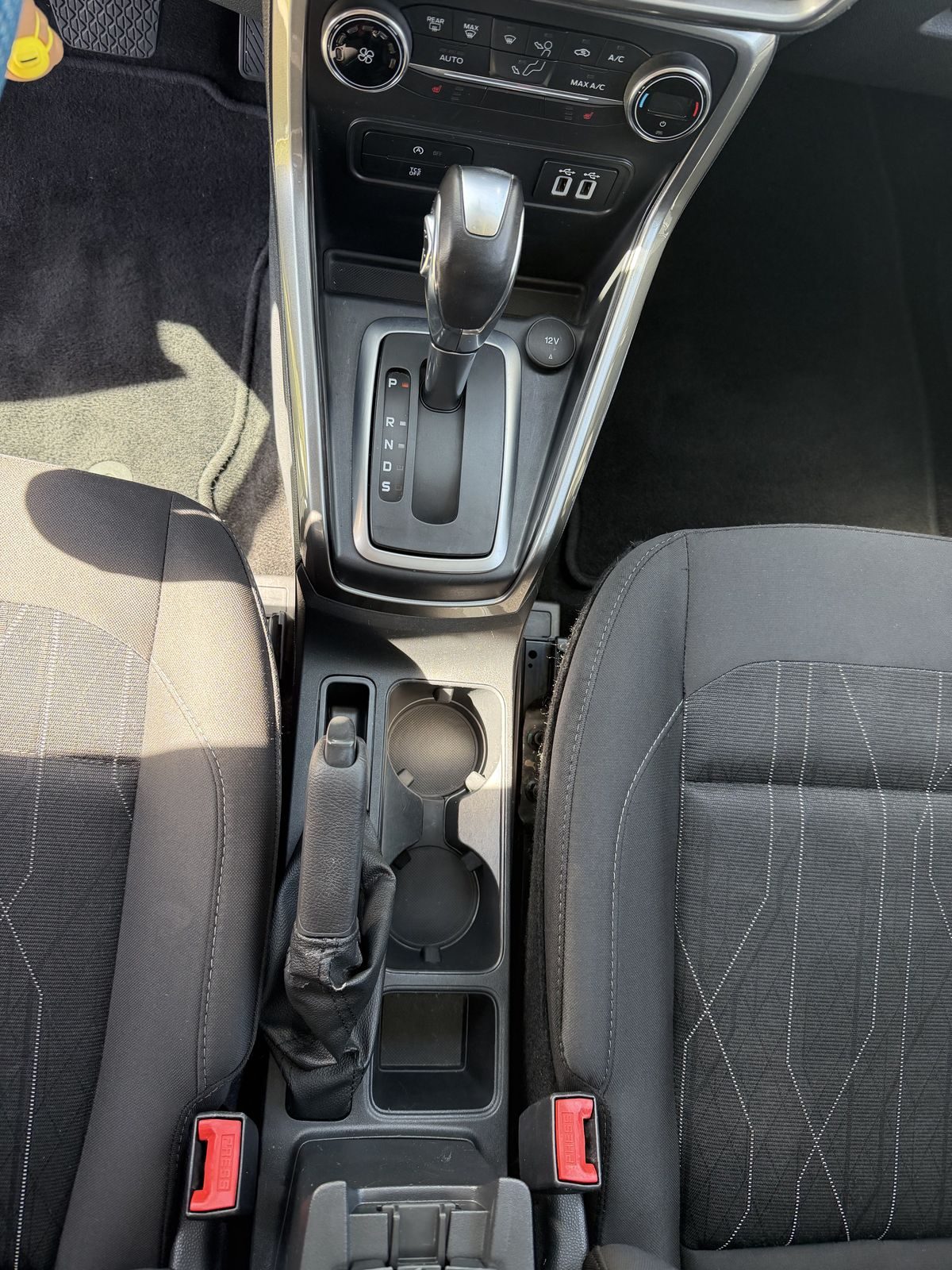 Center console spotless
